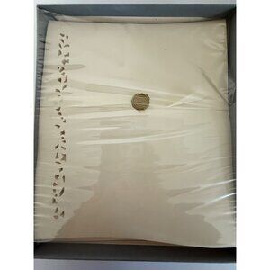 Hallmark Crown Stationery NIB Cream Embossed Die Cut Lace 45 Sheets 250ST393